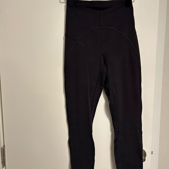 Lululemon Unlimit High-Rise Tight 25" Black (First Release) - Picture 4 of 4